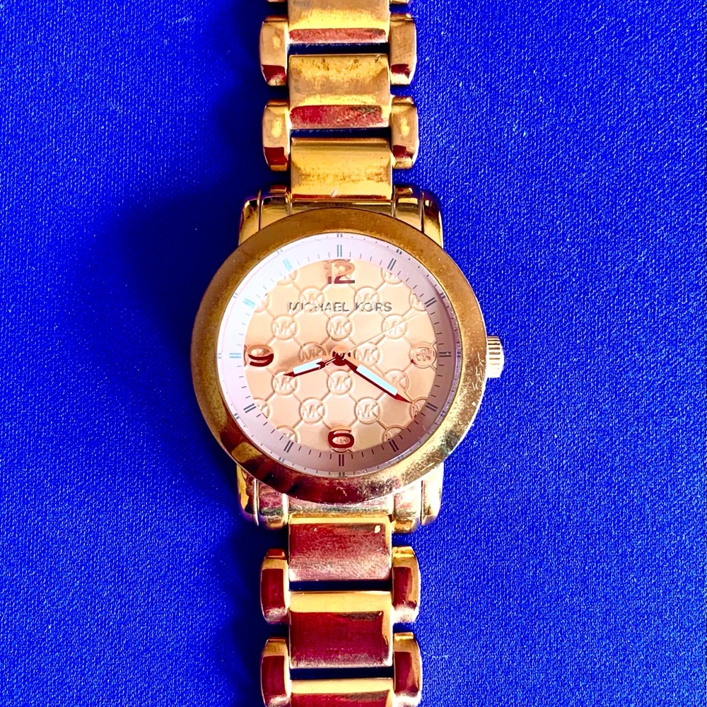 Michael Kors ladies watch, Fossil earrings